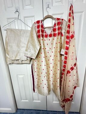 Embroidered Cream Kurta and bottom Set with Red Floral Accents Duppata in 25”